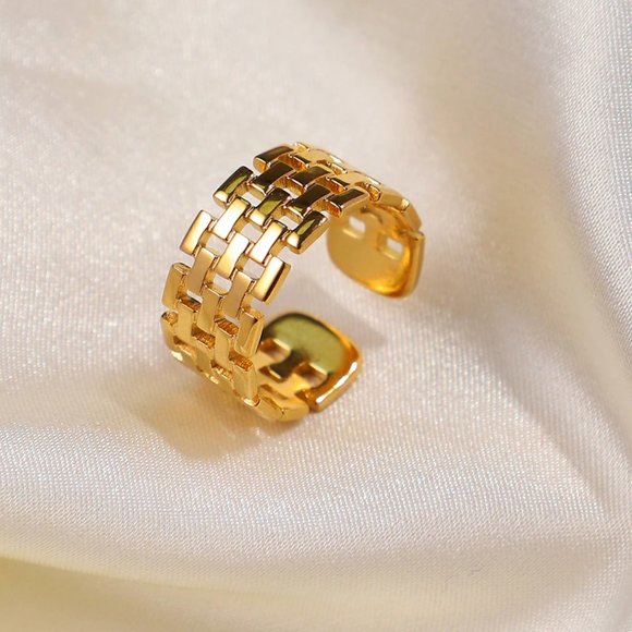 New 18 k Statement Stainless Steel Jewelry Rings - Picture 1 of 4